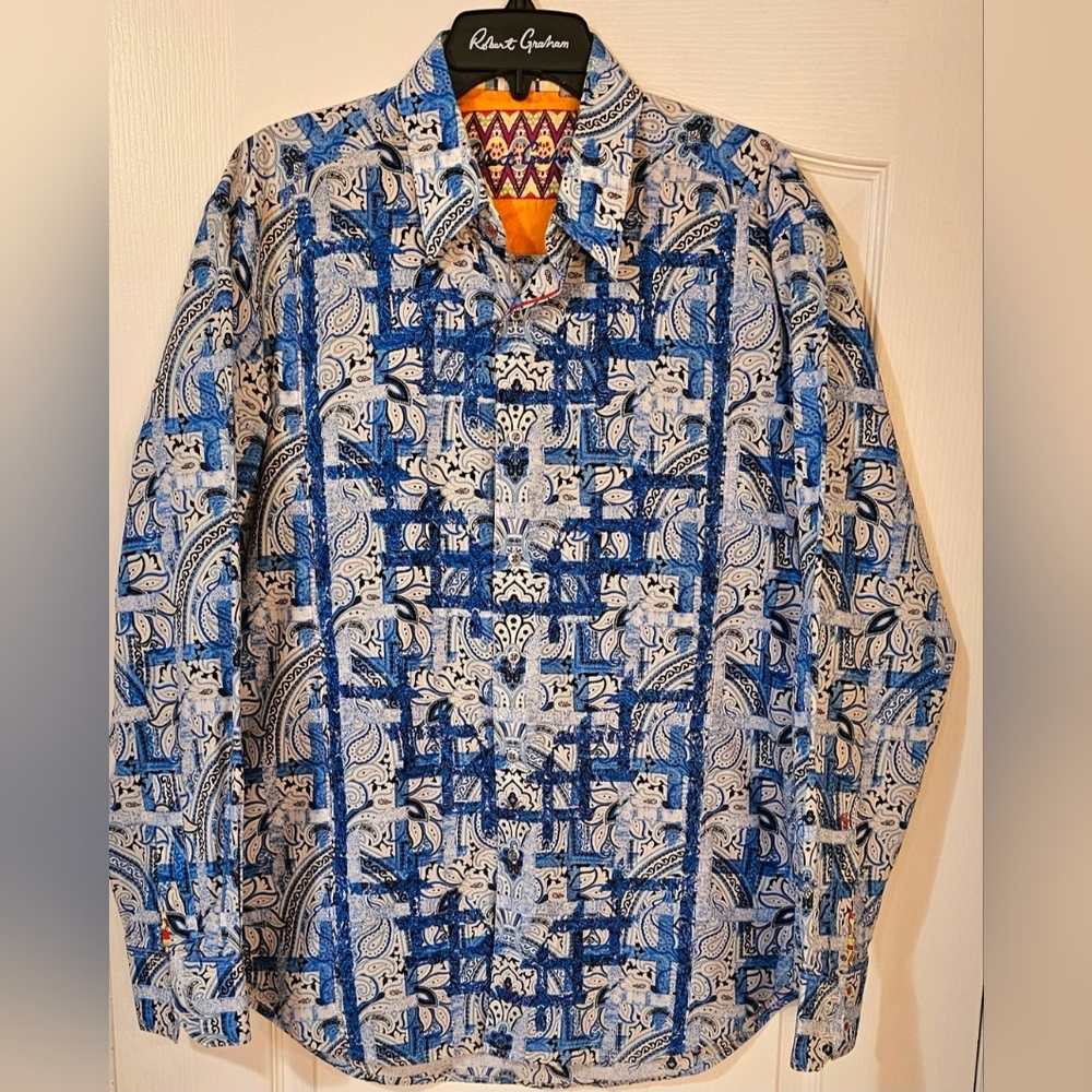 Robert Graham Shirt Size Large.